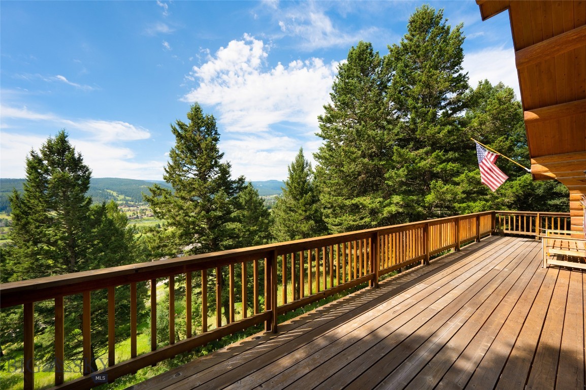 Sweetgrass Hill - Residential
