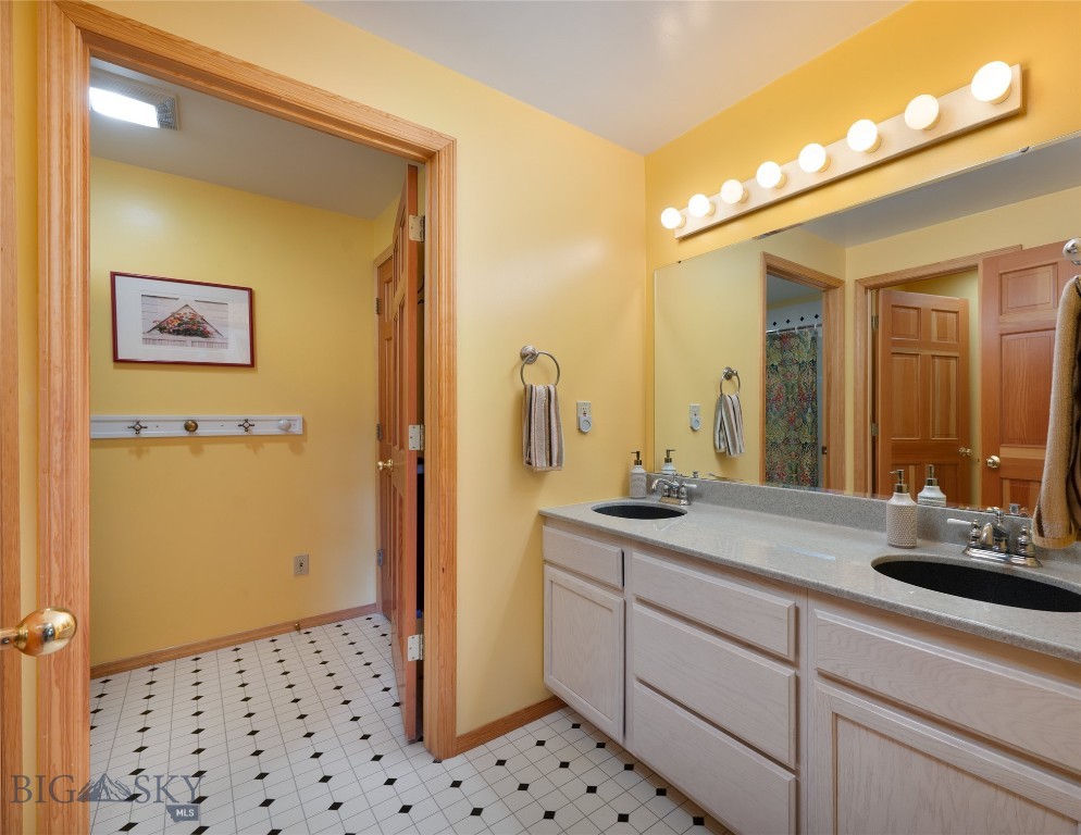 Sweetgrass Hill - Residential