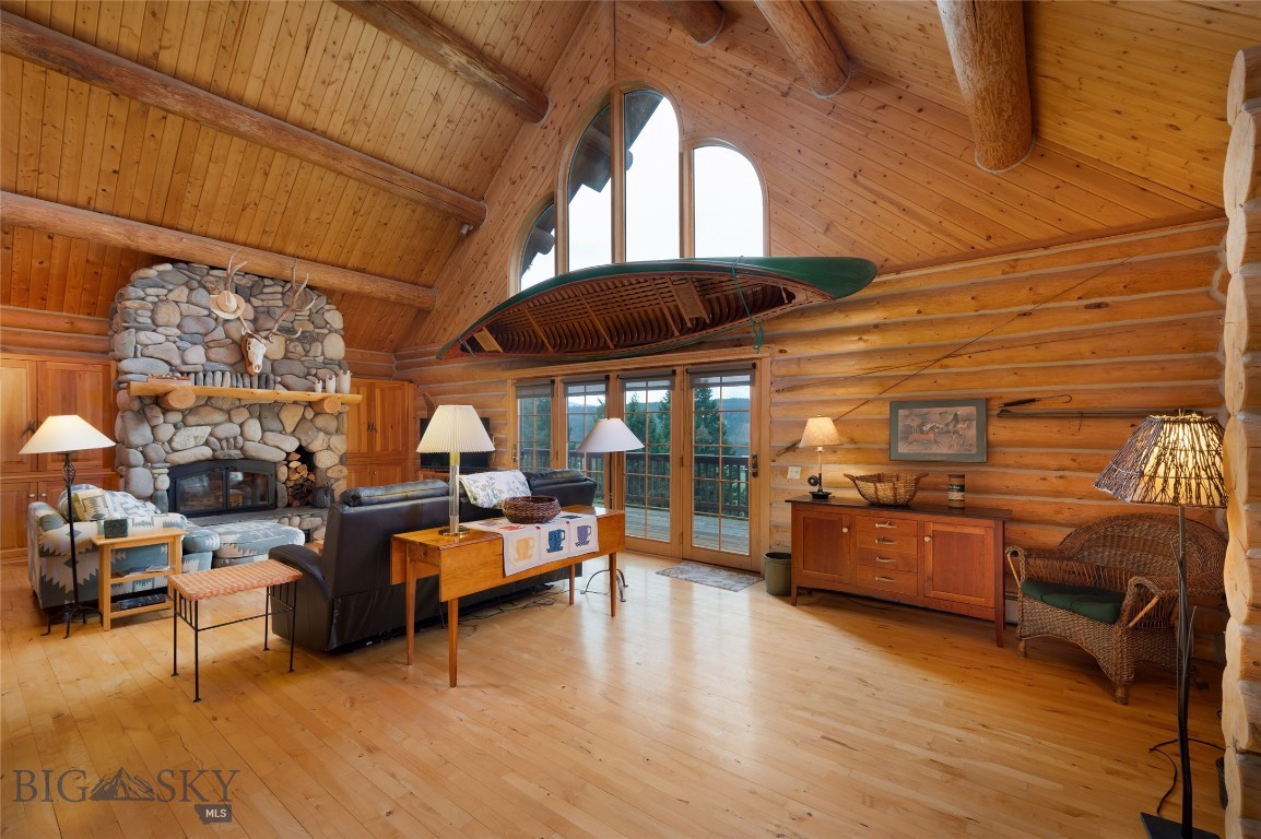 Sweetgrass Hill - Residential