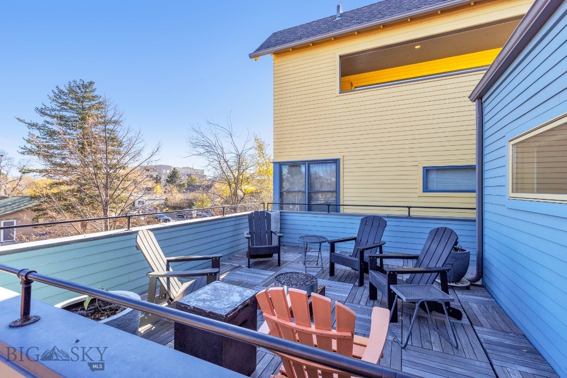 Bozeman, Montana 59715, United States, 3 Bedrooms Bedrooms, ,3 BathroomsBathrooms,Residential,Contingent,23582