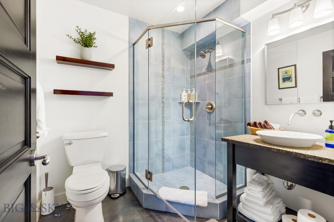 Bozeman, Montana 59715, United States, 3 Bedrooms Bedrooms, ,3 BathroomsBathrooms,Residential,Contingent,23582