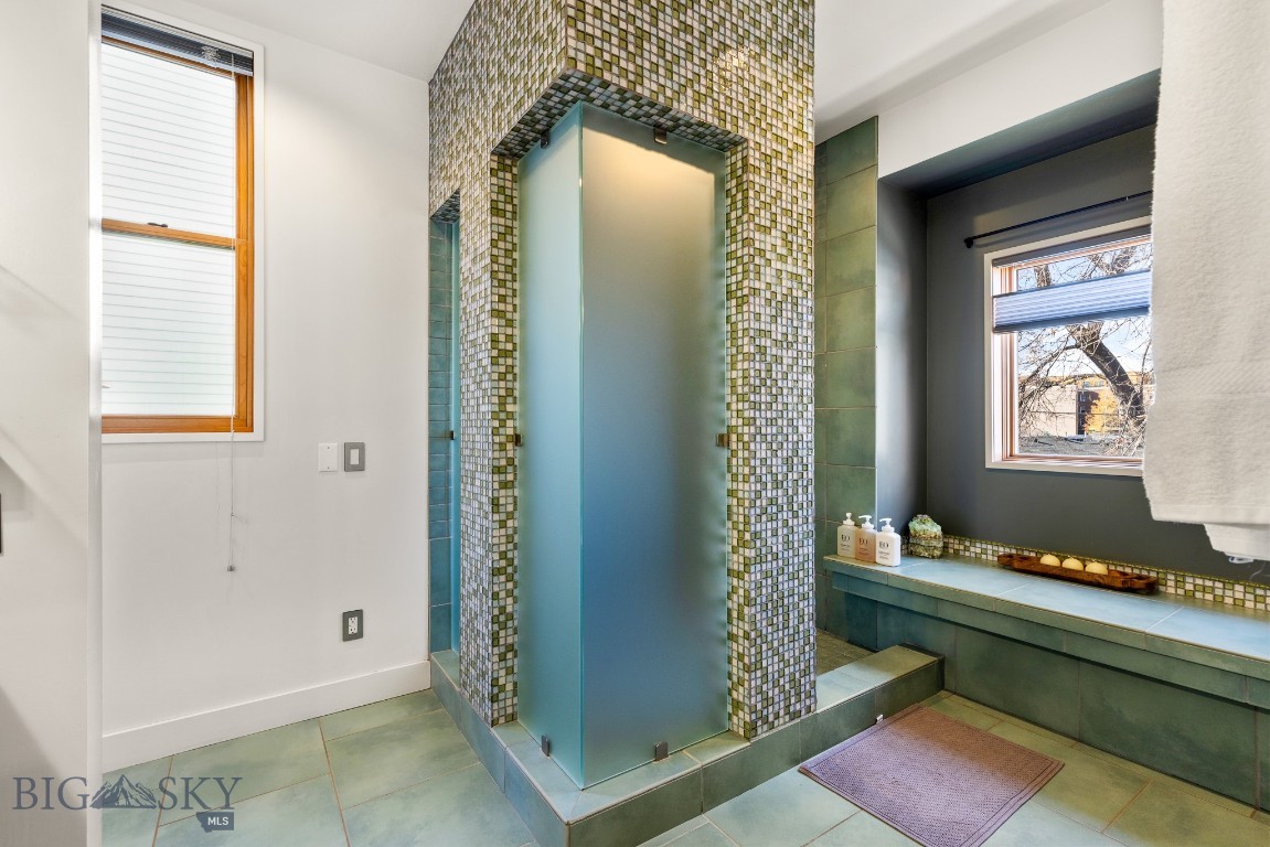 Bozeman, Montana 59715, United States, 3 Bedrooms Bedrooms, ,3 BathroomsBathrooms,Residential,Contingent,23582