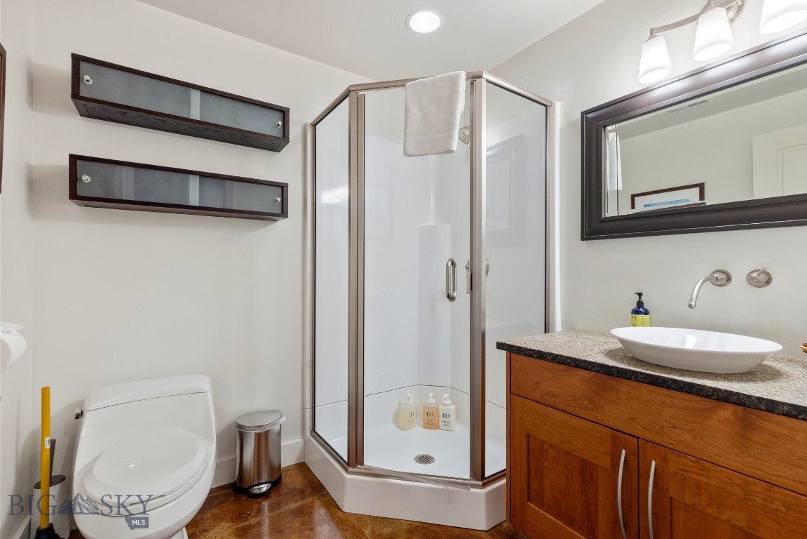 Bozeman, Montana 59715, United States, 3 Bedrooms Bedrooms, ,3 BathroomsBathrooms,Residential,Contingent,23582