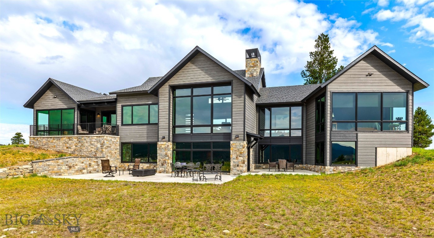 Anaconda, Montana 59711, United States, 4 Bedrooms Bedrooms, ,4 BathroomsBathrooms,Residential,Pending,190385