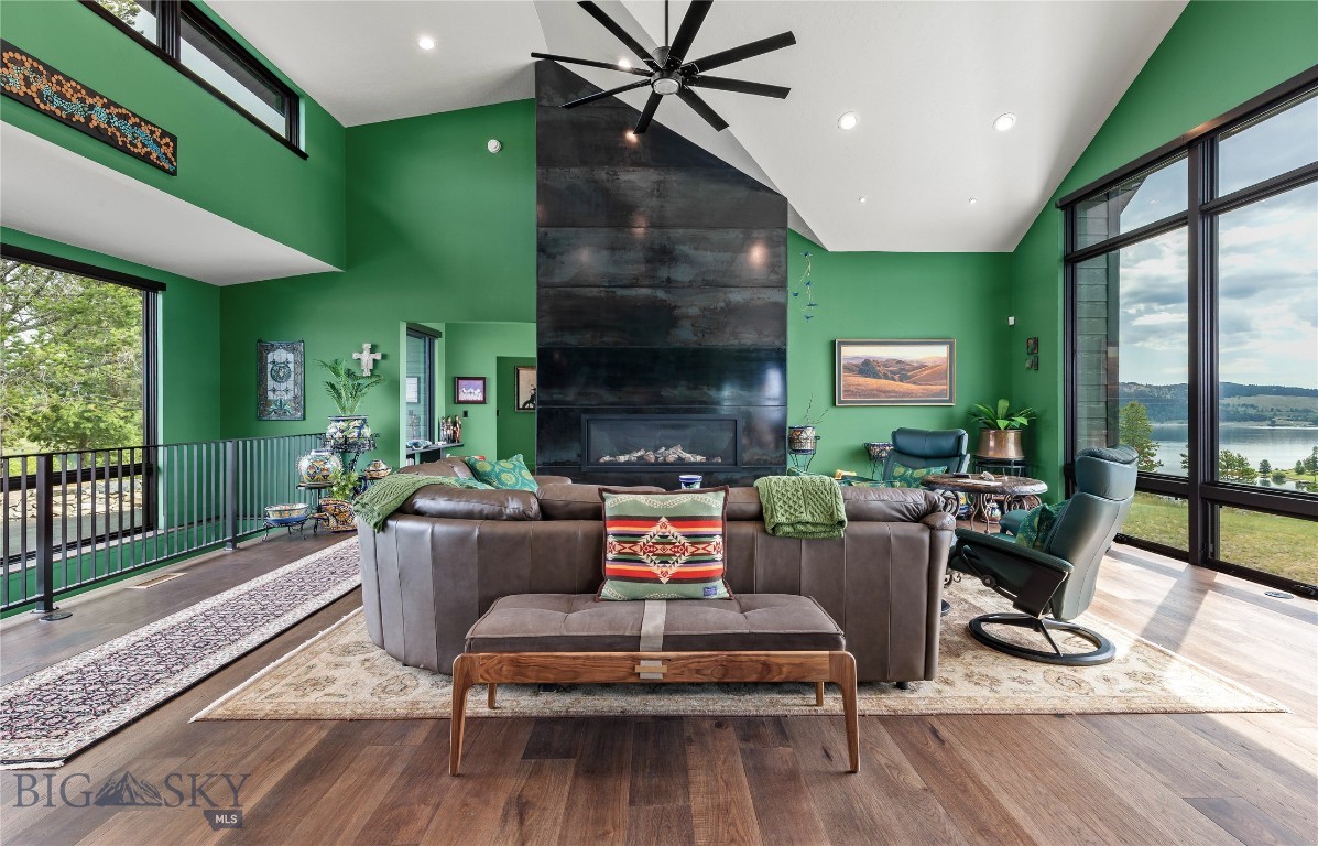 Anaconda, Montana 59711, United States, 4 Bedrooms Bedrooms, ,4 BathroomsBathrooms,Residential,Pending,190385