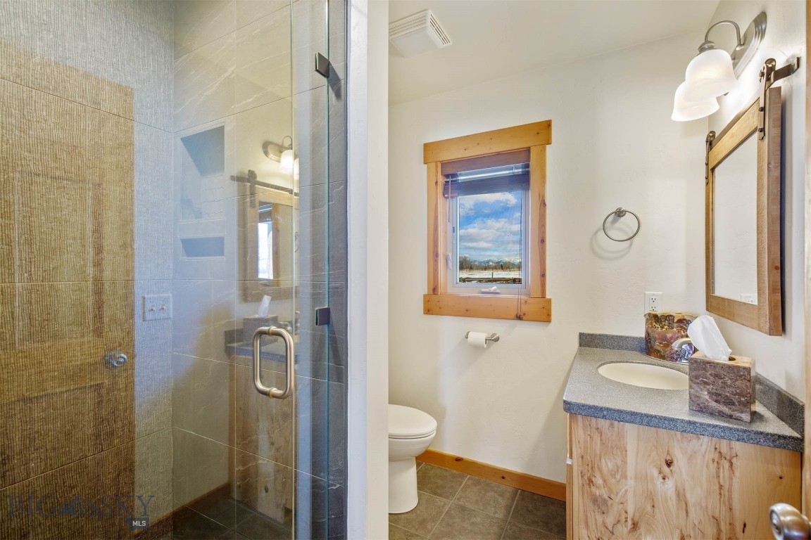 Bozeman, Montana 59718, United States, 3 Bedrooms Bedrooms, ,4 BathroomsBathrooms,Residential,Pending,72436