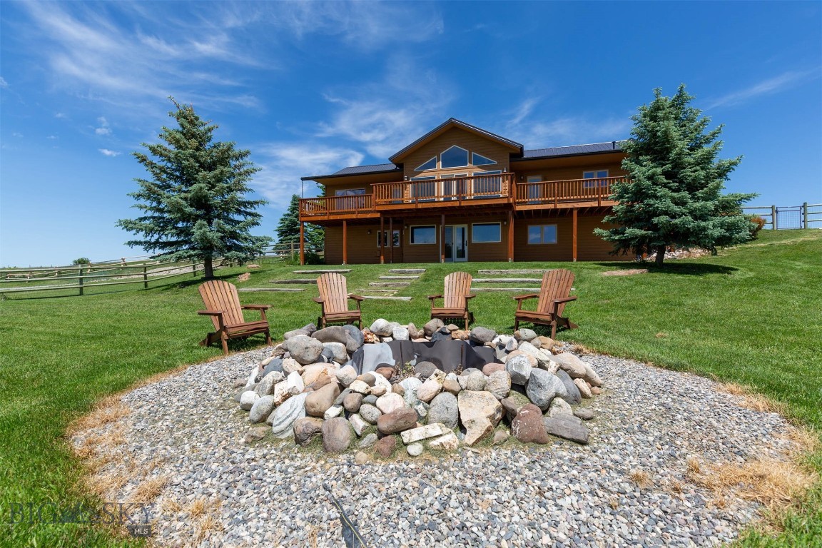 Bozeman, Montana 59718, United States, 3 Bedrooms Bedrooms, ,4 BathroomsBathrooms,Residential,Pending,72436