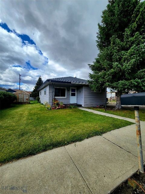 Photo of 1937 Lafayette Ave, Butte, MT 59701 (MLS # 405870)