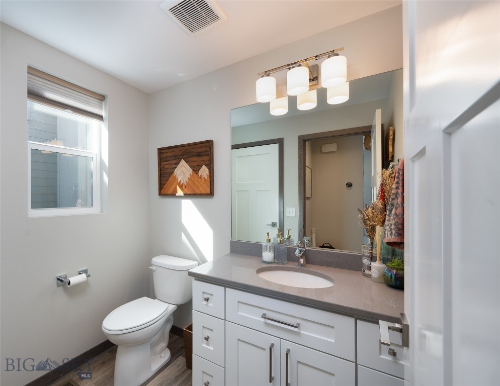 Bozeman, Montana 59715, United States, 3 Bedrooms Bedrooms, ,3 BathroomsBathrooms,Residential,Contingent,61492