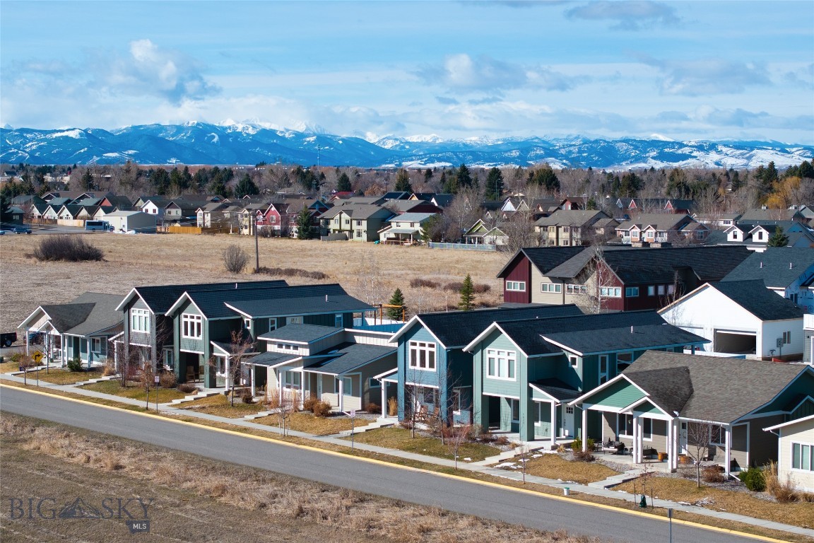 Bozeman, Montana 59715, United States, 3 Bedrooms Bedrooms, ,3 BathroomsBathrooms,Residential,Contingent,61492