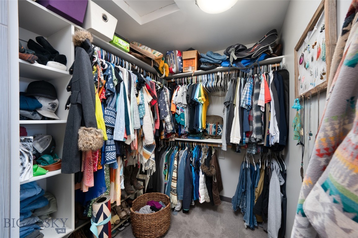 Bozeman, Montana 59715, United States, 3 Bedrooms Bedrooms, ,3 BathroomsBathrooms,Residential,Contingent,61492