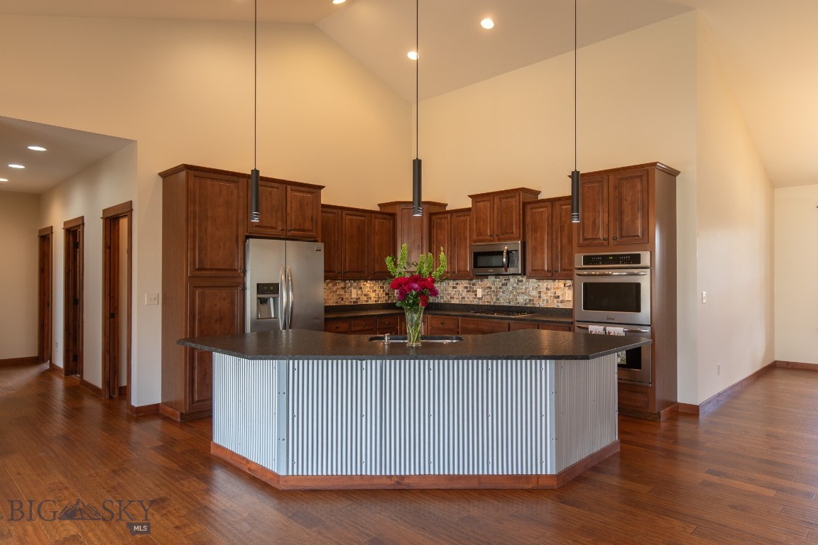 Meadow Creek - Residential