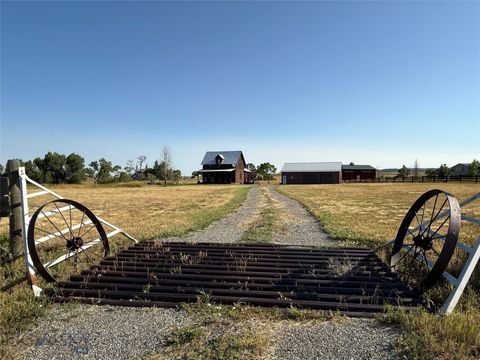 Photo of 185 Howie Rd, Big Timber, MT 59011 (MLS # 410504)