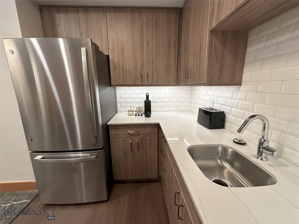 Summit Hotel Condo - Residential