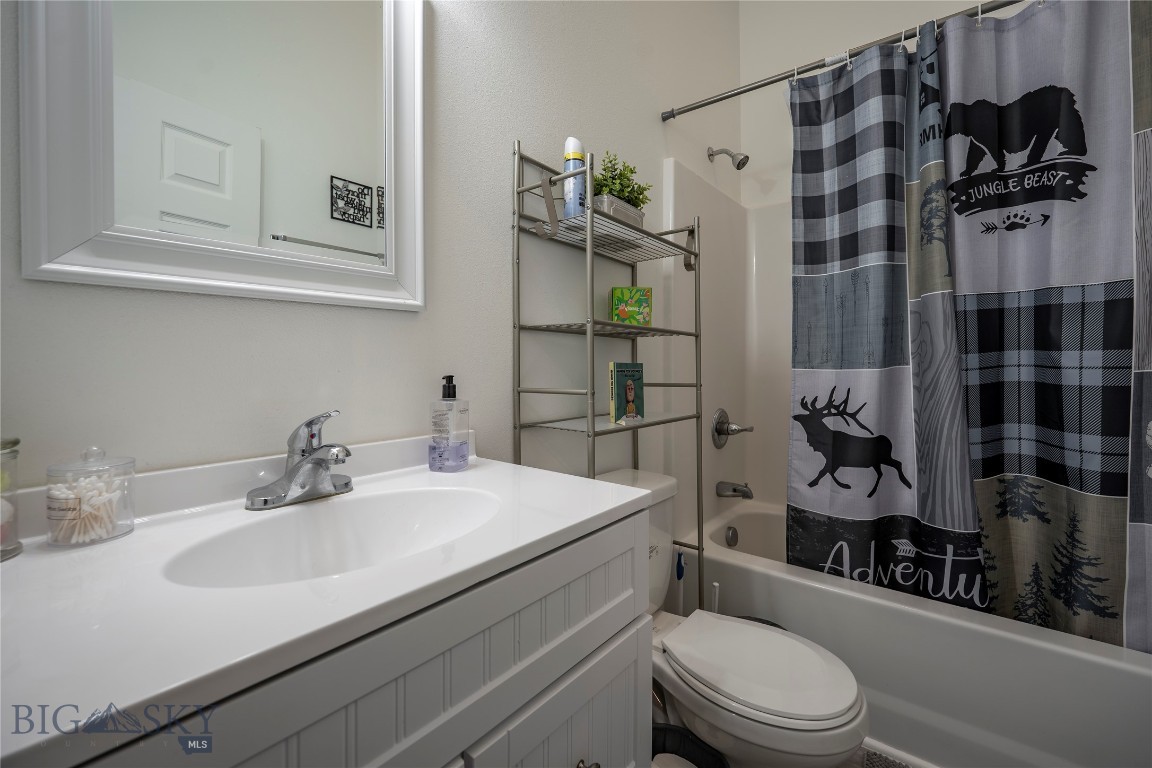 Montague - Residential