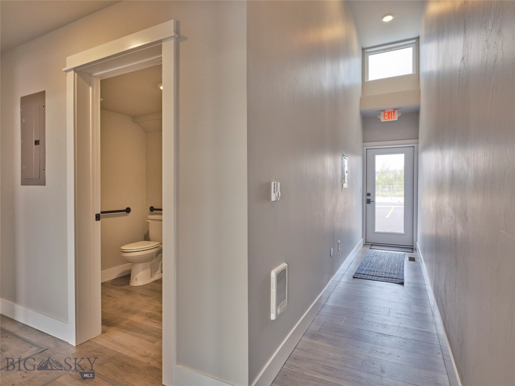 Baxter Meadows - Commercial Lease