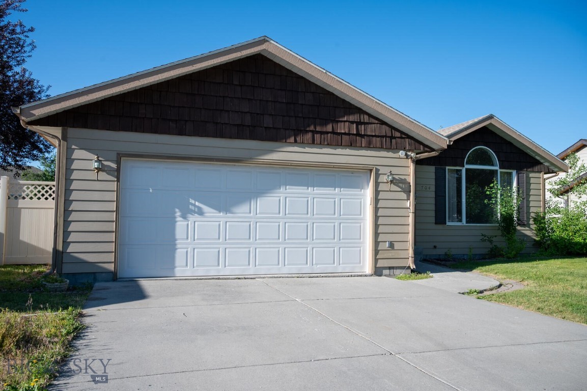 Manhattan, Montana 59741, United States, 3 Bedrooms Bedrooms, ,2 BathroomsBathrooms,Residential,Active,161695