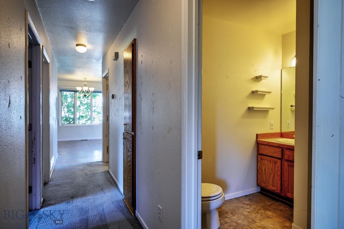 Manhattan, Montana 59741, United States, 3 Bedrooms Bedrooms, ,2 BathroomsBathrooms,Residential,Active,161695