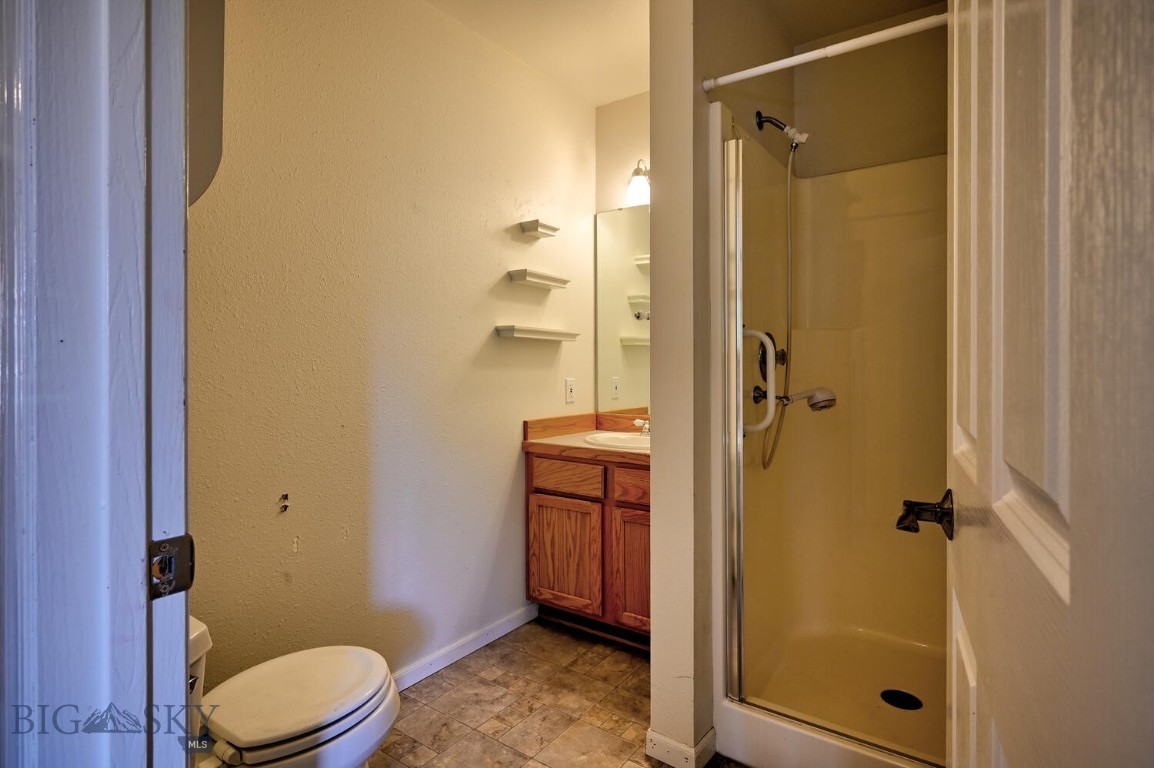 Manhattan, Montana 59741, United States, 3 Bedrooms Bedrooms, ,2 BathroomsBathrooms,Residential,Active,161695