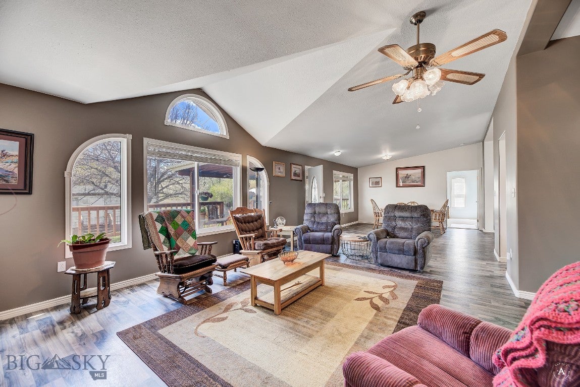 73 Seibold Lane