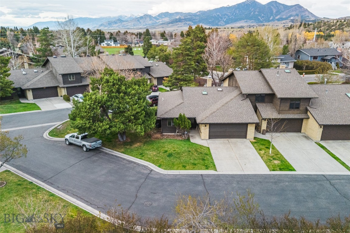 Woodbrook Townhome - Residential