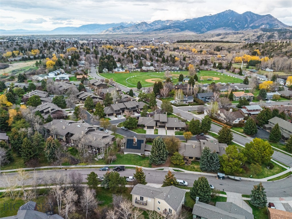 Woodbrook Townhome - Residential