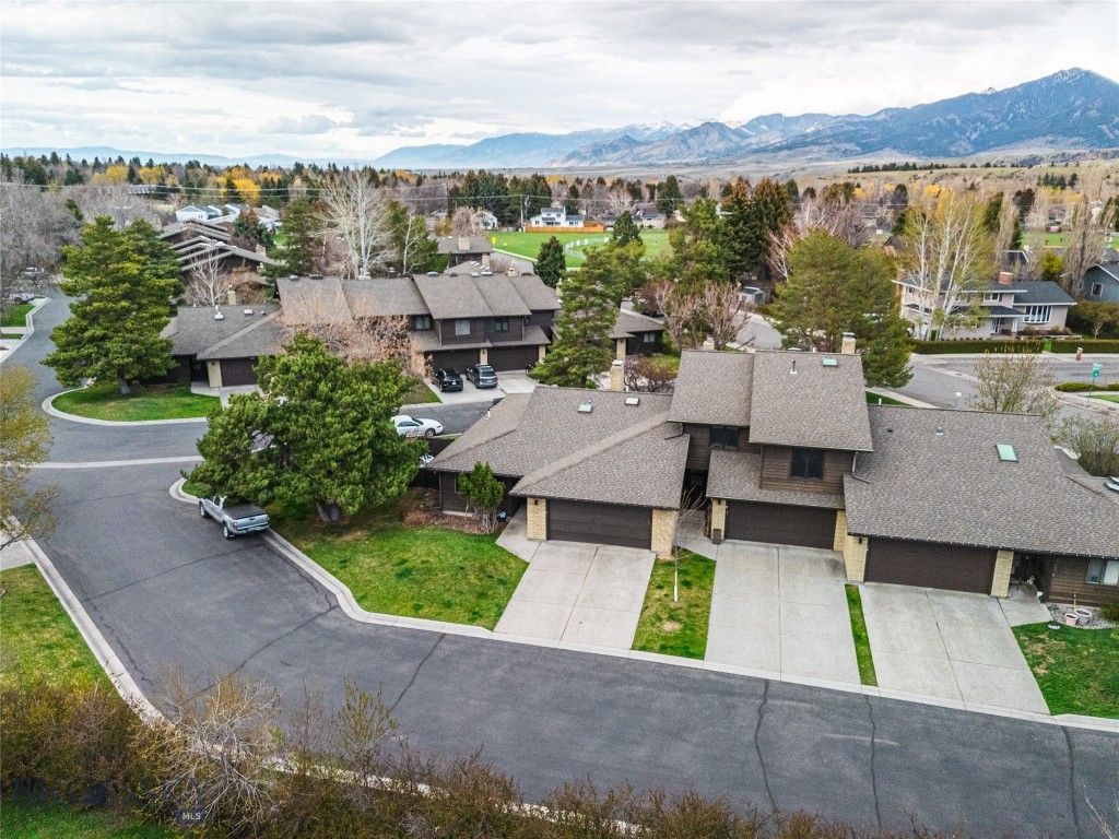 Woodbrook Townhome - Residential