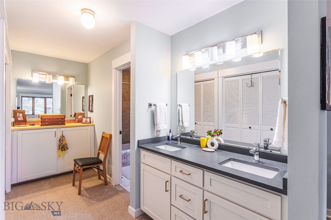 Woodbrook Townhome - Residential