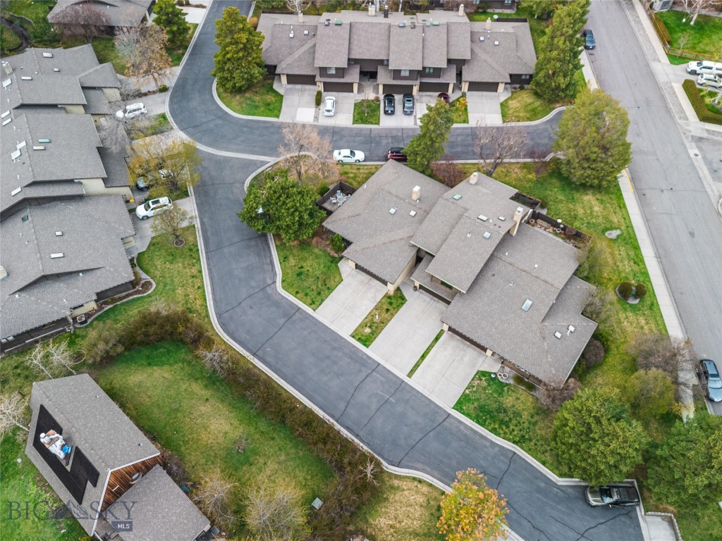 Woodbrook Townhome - Residential