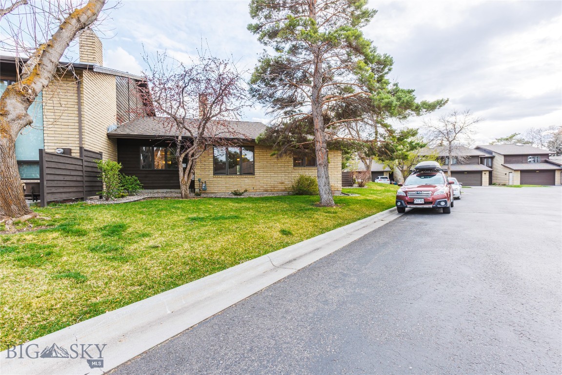 Woodbrook Townhome - Residential