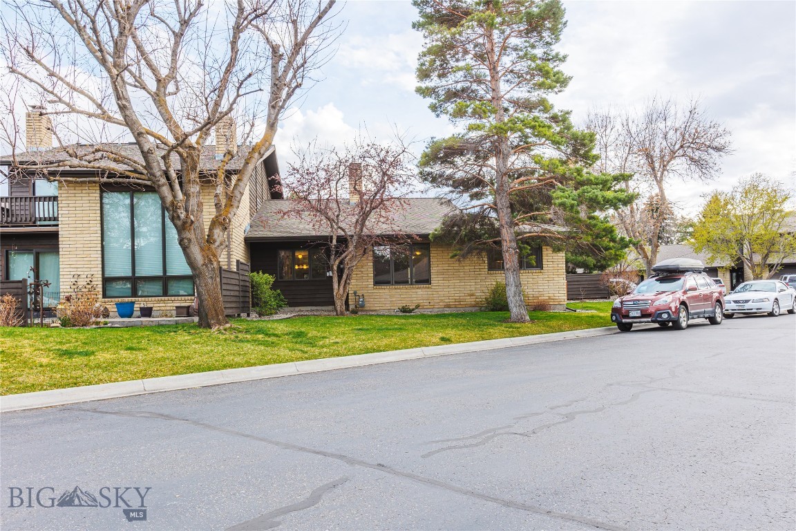 Woodbrook Townhome - Residential