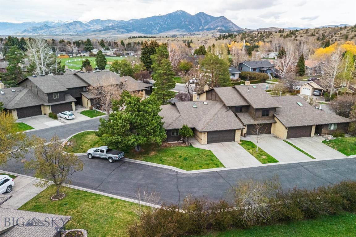 Woodbrook Townhome - Residential