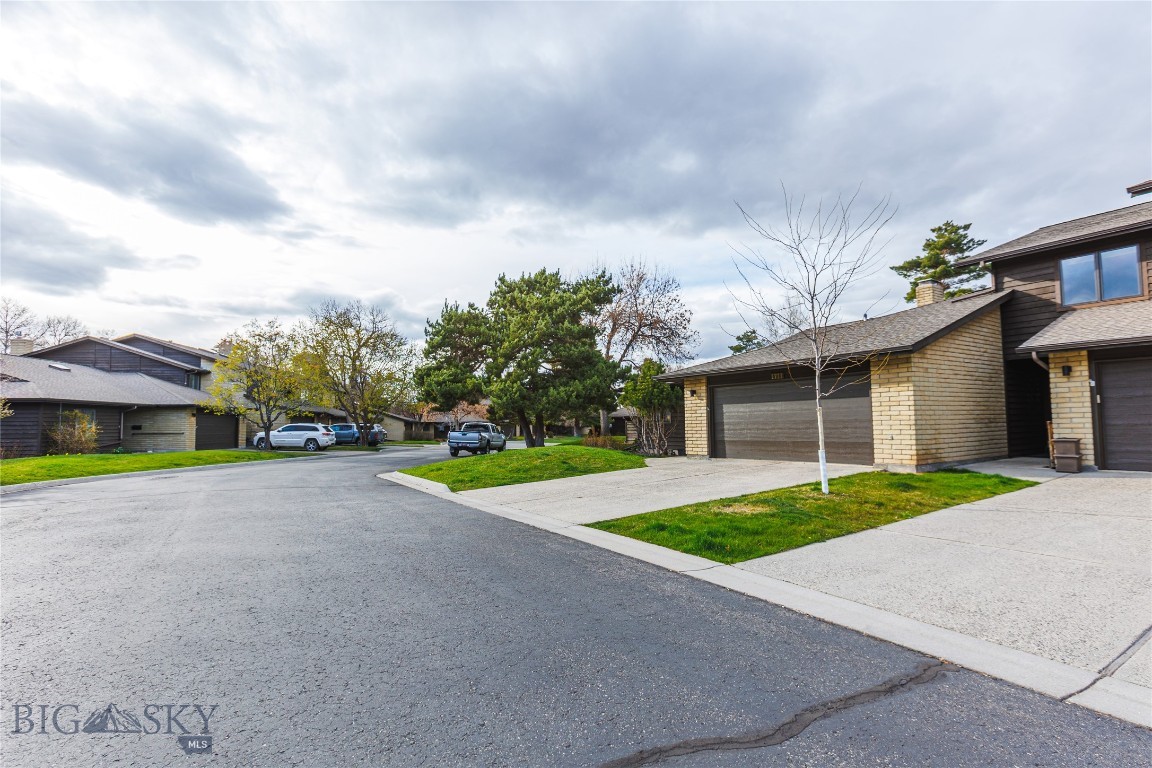 Woodbrook Townhome - Residential