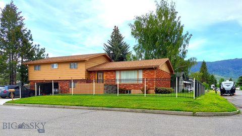Photo of 2040 Adams Avenue, Butte, MT 59701 (MLS # 405712)