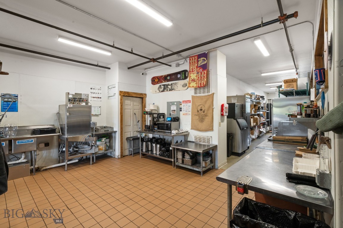 Meadow Village - Commercial Sale