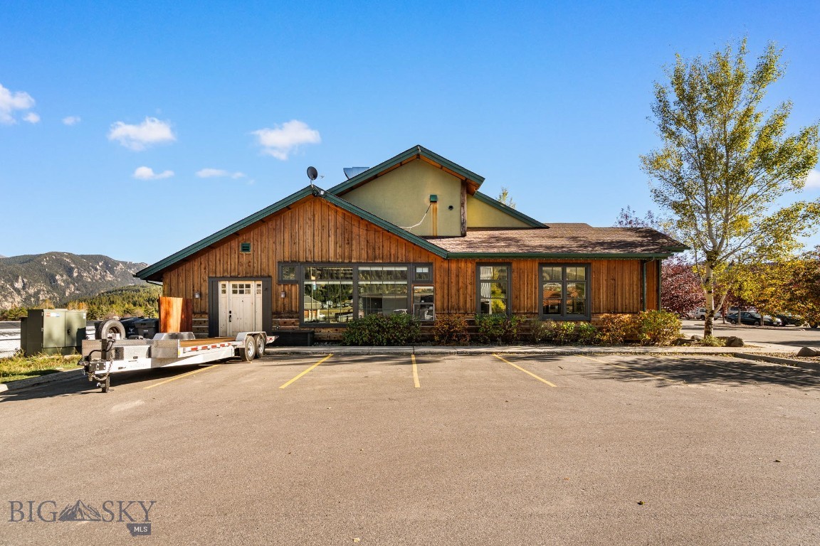 Meadow Village - Commercial Sale