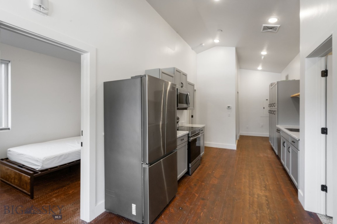 Meadow Village - Commercial Sale