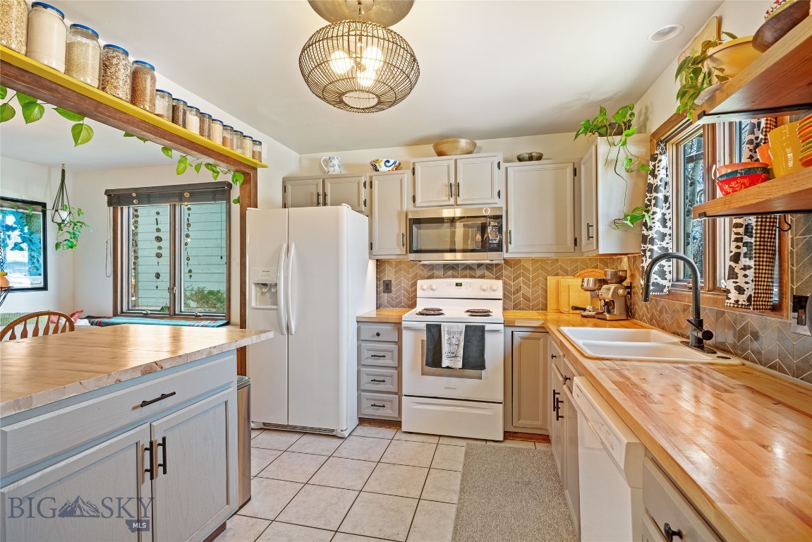 Tanglewood Condo - Residential