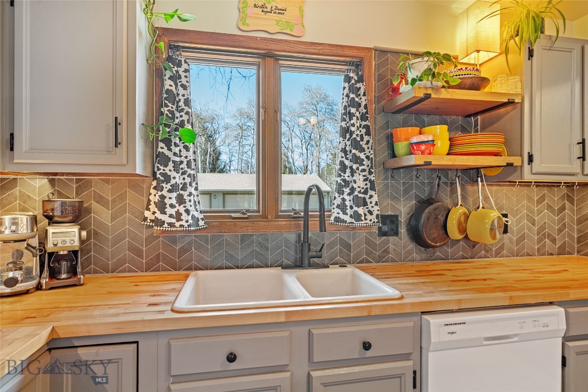 Tanglewood Condo - Residential