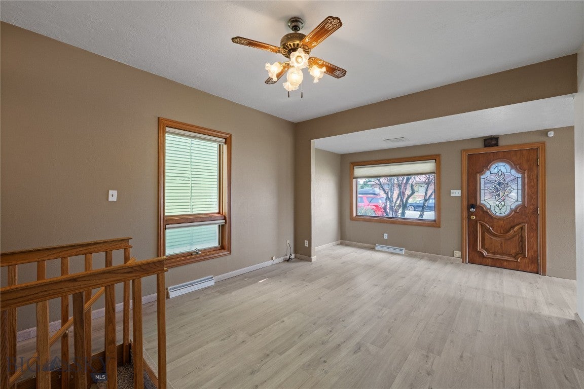 1043 S Colorado