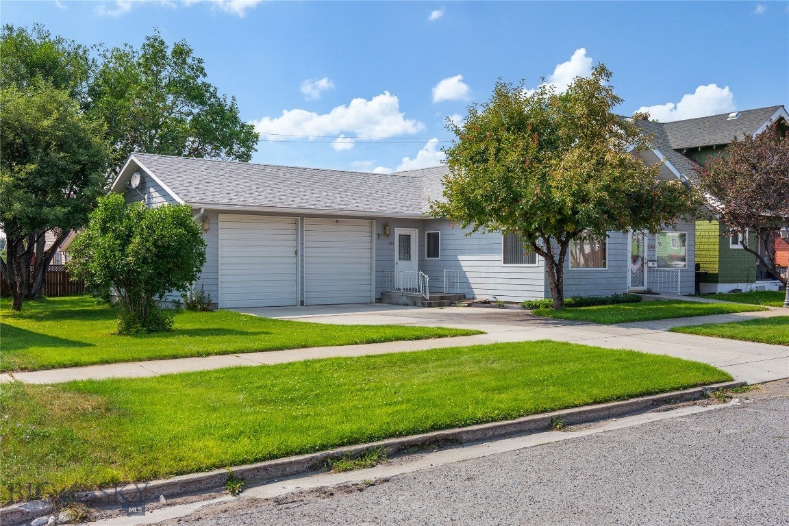 1043 S Colorado