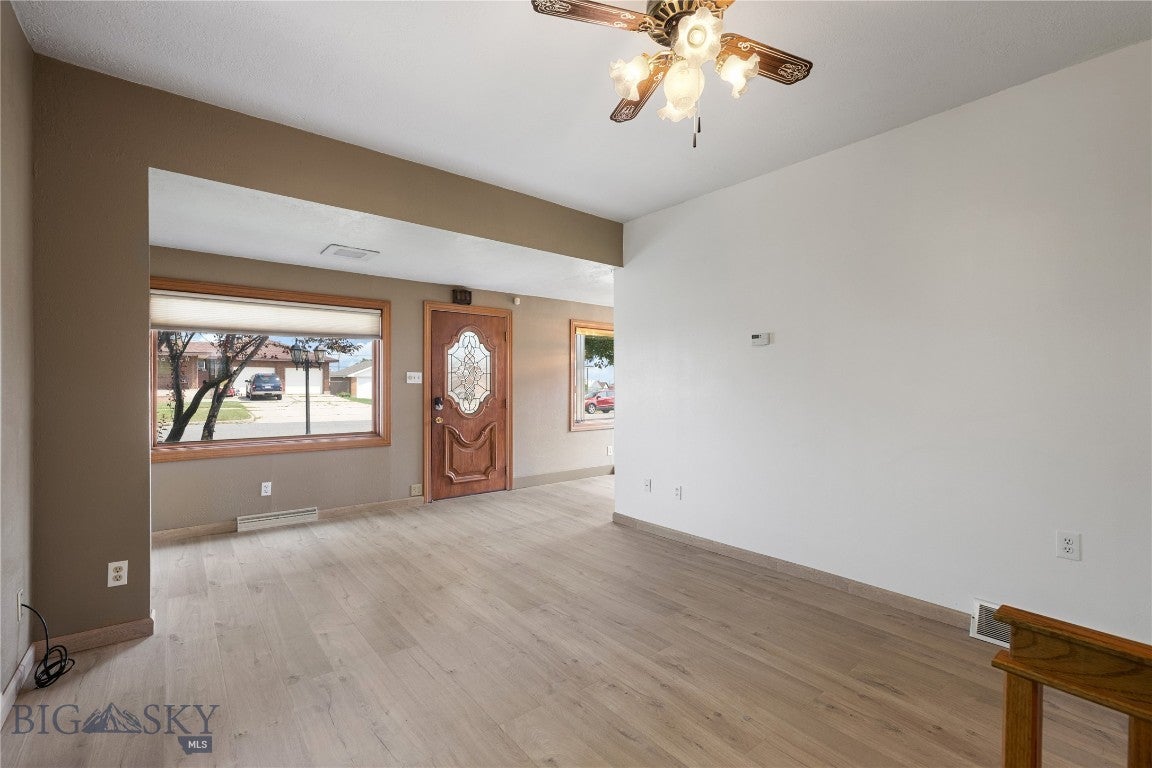 1043 S Colorado