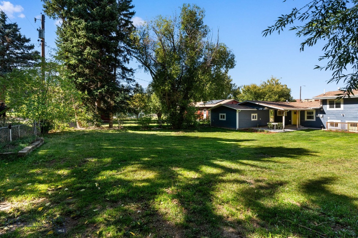 Bozeman, Montana 59715, United States, 3 Bedrooms Bedrooms, ,2 BathroomsBathrooms,Residential,Pending,39760