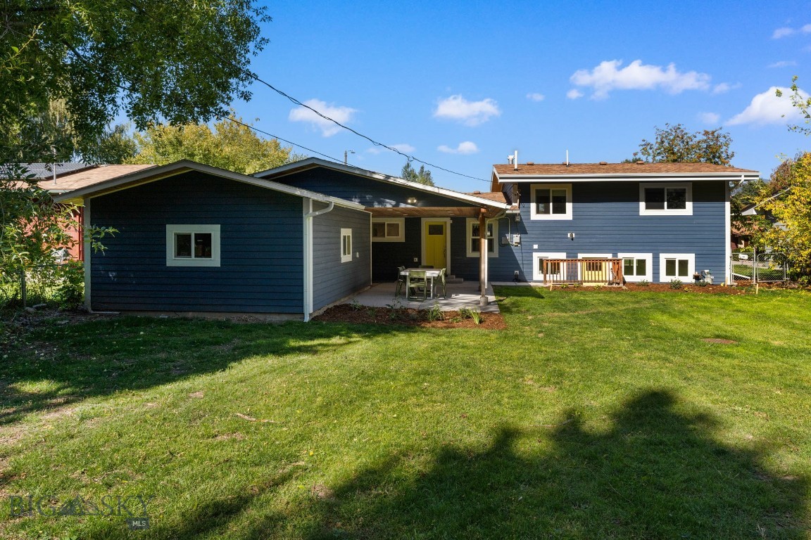 Bozeman, Montana 59715, United States, 3 Bedrooms Bedrooms, ,2 BathroomsBathrooms,Residential,Pending,39760