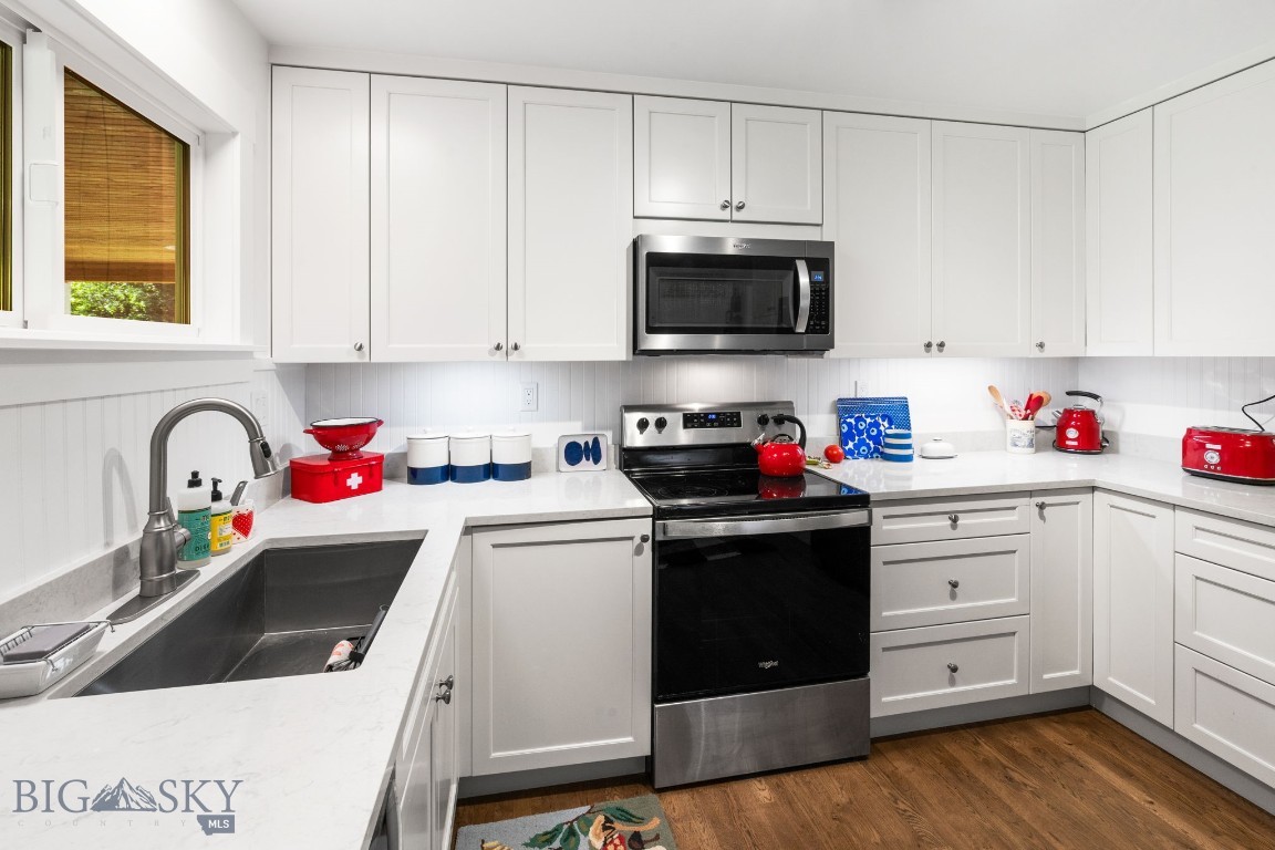 Bozeman, Montana 59715, United States, 3 Bedrooms Bedrooms, ,2 BathroomsBathrooms,Residential,Pending,39760