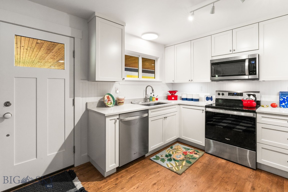 Bozeman, Montana 59715, United States, 3 Bedrooms Bedrooms, ,2 BathroomsBathrooms,Residential,Pending,39760