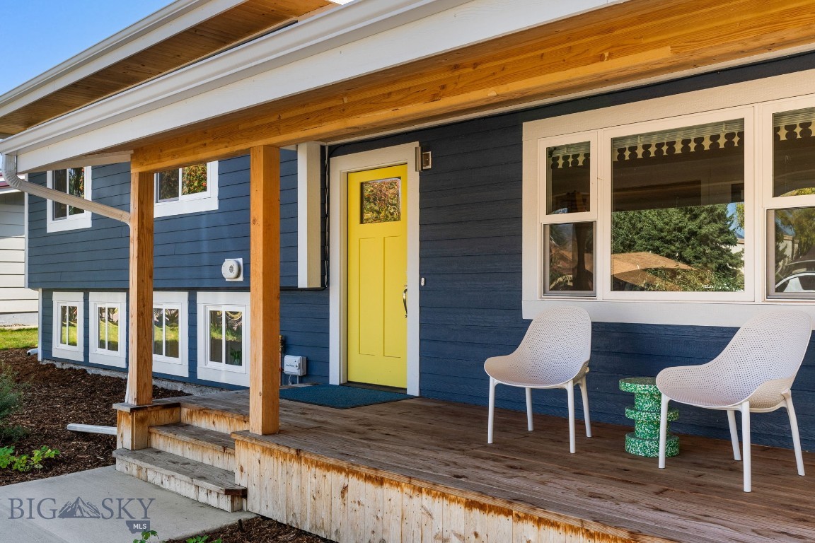 Bozeman, Montana 59715, United States, 3 Bedrooms Bedrooms, ,2 BathroomsBathrooms,Residential,Pending,39760