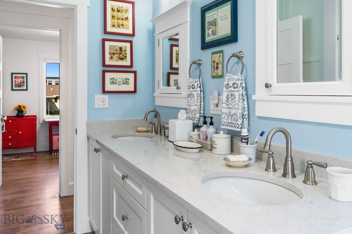 Bozeman, Montana 59715, United States, 3 Bedrooms Bedrooms, ,2 BathroomsBathrooms,Residential,Pending,39760