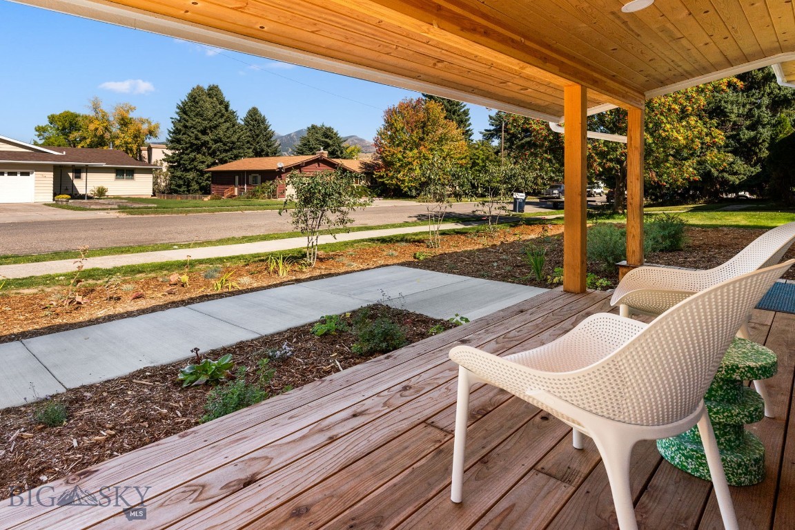 Bozeman, Montana 59715, United States, 3 Bedrooms Bedrooms, ,2 BathroomsBathrooms,Residential,Pending,39760