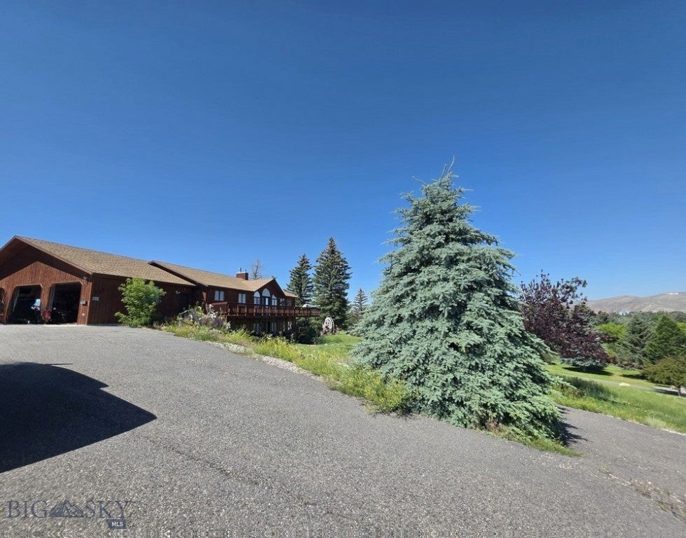 160 Vista Circle